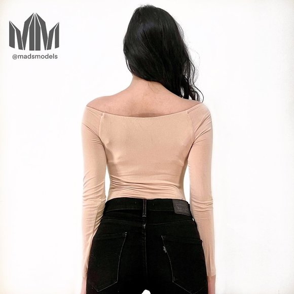 Marciano l Nude Long Sleeve Boat Neck Basic Bodysuit - Picture 2 of 5